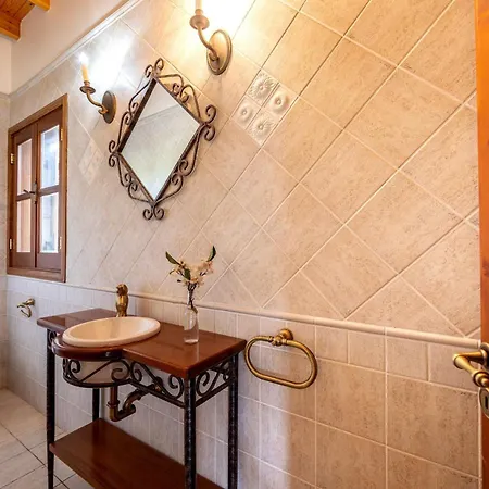 Villa Troodos Mature Pine Pedhoulas