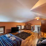 Villa Troodos Mature Pine *