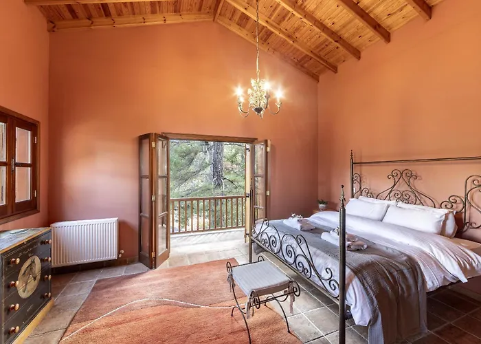 Troodos Mature Pine * Pedhoulas