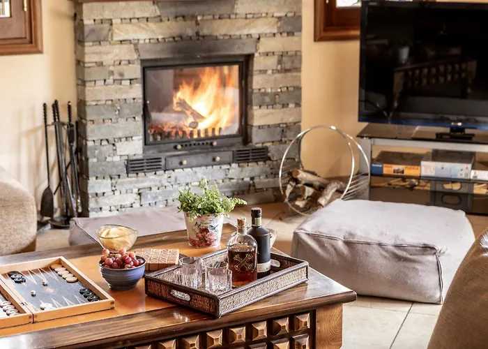 Troodos Mature Pine Villa Pedhoulas