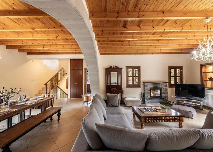 Troodos Mature Pine * Pedhoulas