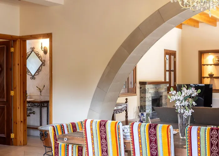 Troodos Mature Pine * Pedhoulas