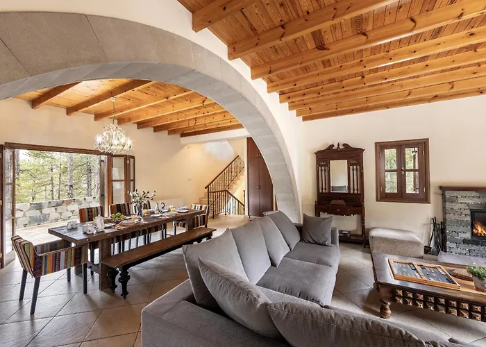 Troodos Mature Pine * Pedhoulas